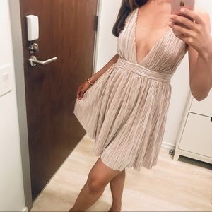 NWOT Stunning metallic mini dress